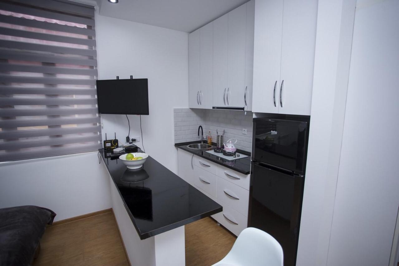 Апартаменты Flat For Rent Батуми Экстерьер фото